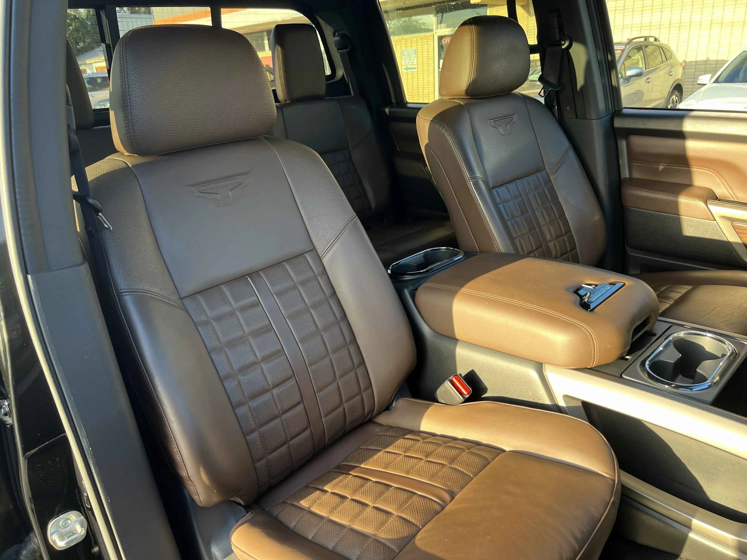 Used 2021 Nissan Titan Platinum Reserve w/ Moonroof Package RWD image 20