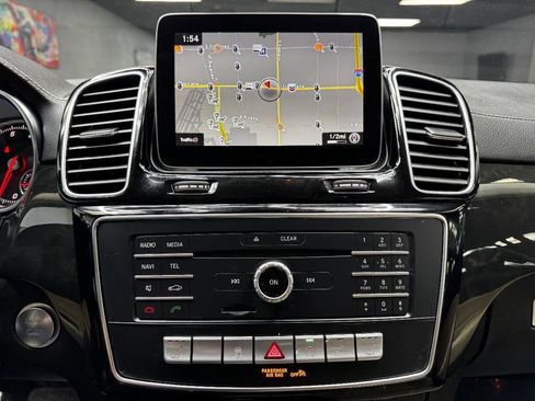 Used 2019 Mercedes-Benz GLS 450 4MATIC image 24