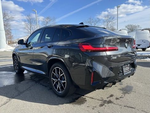 Used 2023 BMW X4 xDrive30i w/ M Sport Package image 5