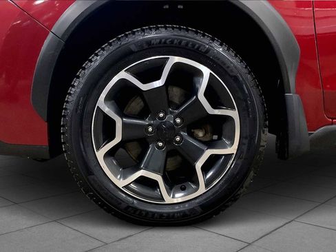 Used 2015 Subaru Crosstrek 2.0i Limited image 10