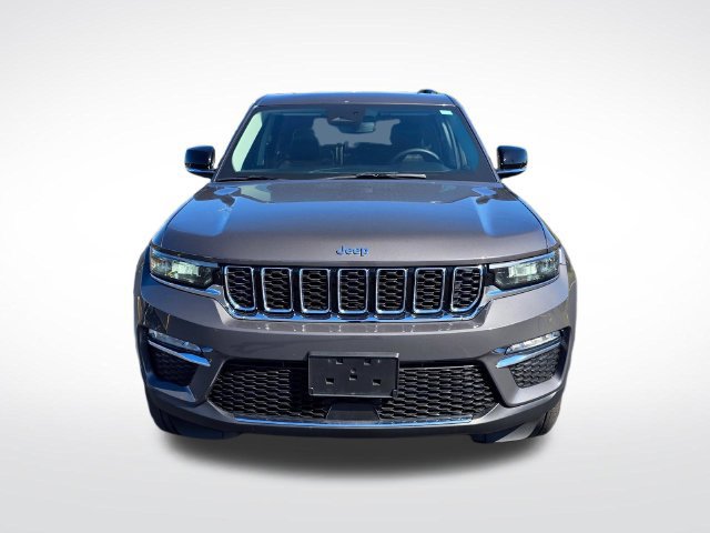 Used 2024 Jeep Grand Cherokee Limited AWD/4WD image 2