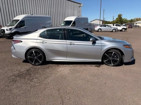 Used 2018 Toyota Camry XSE w/ Driver Assist Package FWD image 10