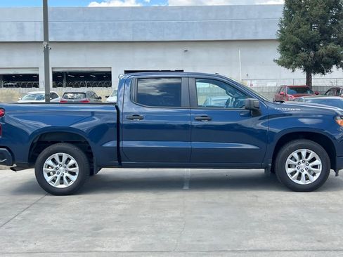 Used 2022 Chevrolet Silverado 1500 Custom RWD image 9