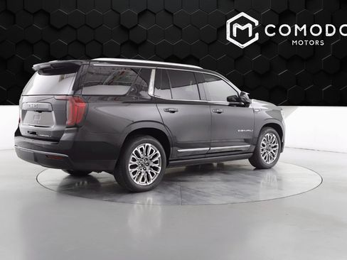 Used 2023 GMC Yukon Denali Ultimate image 3