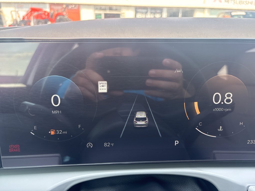 Used 2025 Hyundai Tucson SEL FWD image 18