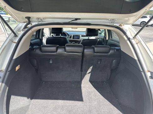 Used 2017 Honda HR-V EX image 24