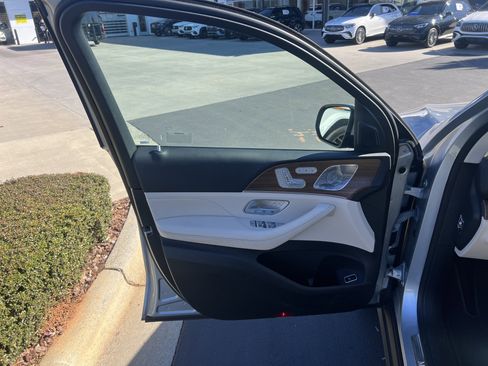 Certified 2024 Mercedes-Benz GLE 350 4MATIC image 14