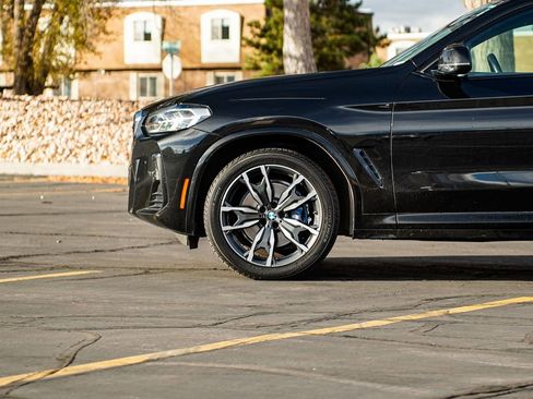 Used 2022 BMW X4 M40i w/ Premium Package image 8