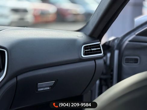 Used 2018 Maserati Ghibli image 16