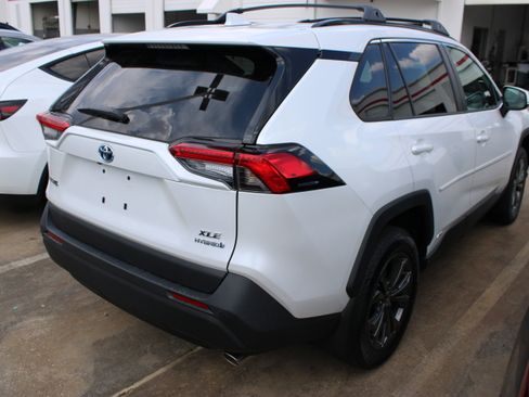 Used 2024 Toyota RAV4 XLE Premium w/ Weather Package AWD/4WD image 11