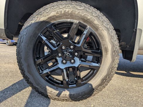 New 2026 Chevrolet Silverado 1500 LT Trail Boss w/ Safety Package AWD/4WD image 17