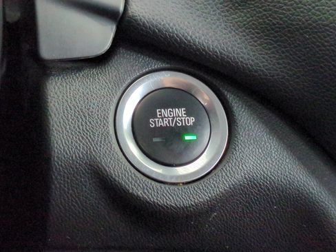 Used 2020 Chevrolet Equinox LT AWD/4WD image 33