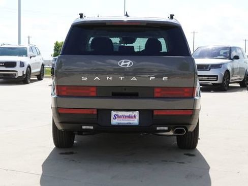 Used 2026 Hyundai Santa Fe SEL FWD image 8