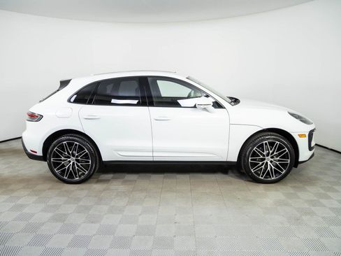 New 2026 Porsche Macan AWD/4WD image 28
