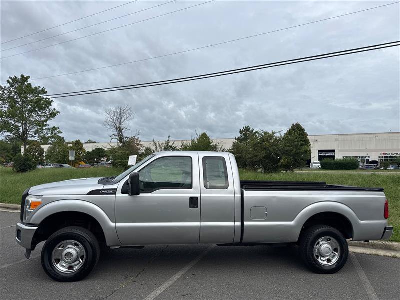 Used 2011 Ford F250 XL w/ Snow Plow Prep Pkg AWD/4WD image 5