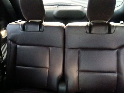 New 2026 Ford Explorer Platinum image 28