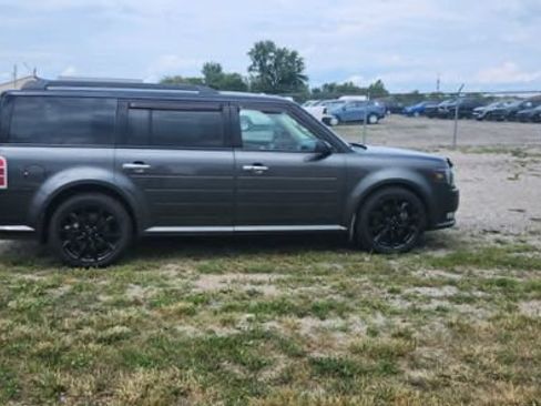 Used 2016 Ford Flex SEL w/ Equipment Group 202A AWD/4WD image 2