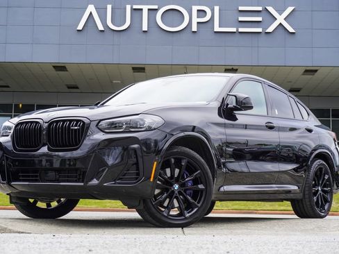 Used 2024 BMW X4 M40i image 1