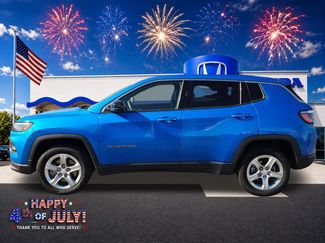 Used 2024 Jeep Compass Latitude AWD/4WD video 3