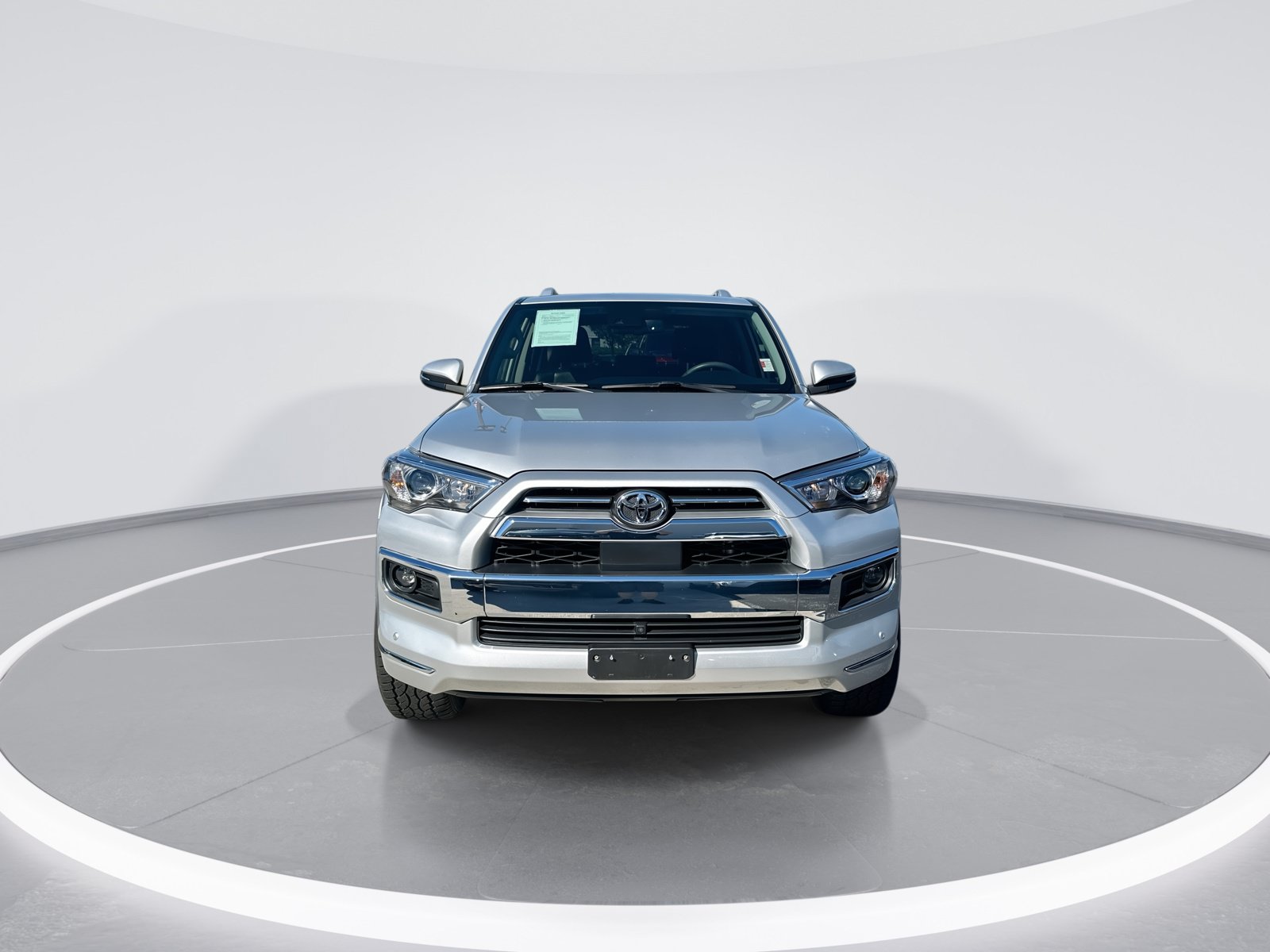 Used 2023 Toyota 4Runner Limited AWD/4WD image 3