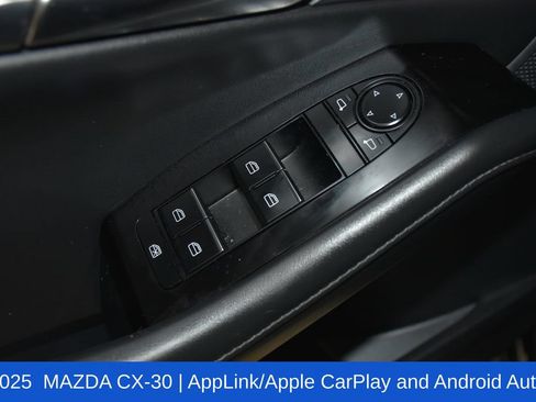 Used 2025 MAZDA CX-30 AWD 2.5 S w/ Preferred Package image 23