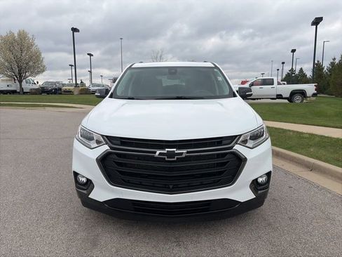 Used 2021 Chevrolet Traverse Premier w/ Redline Edition image 9
