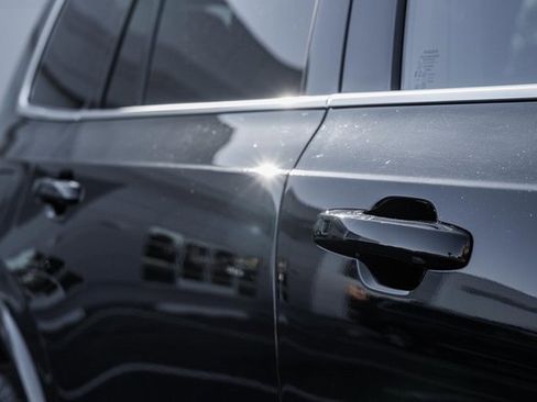 New 2026 Volvo XC90 B6 Plus w/ Protection Package Premier image 15