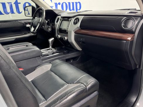 Used 2018 Toyota Tundra Limited w/ Limited Premium Package image 12