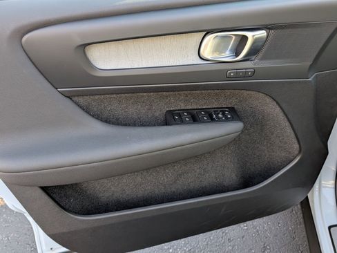 New 2026 Volvo XC40 B5 Plus w/ Protection Package Premier image 6