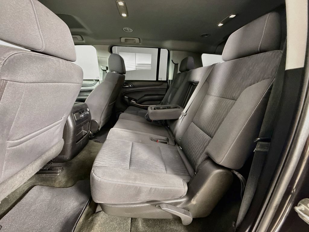 Used 2018 Chevrolet Suburban LS AWD/4WD image 25