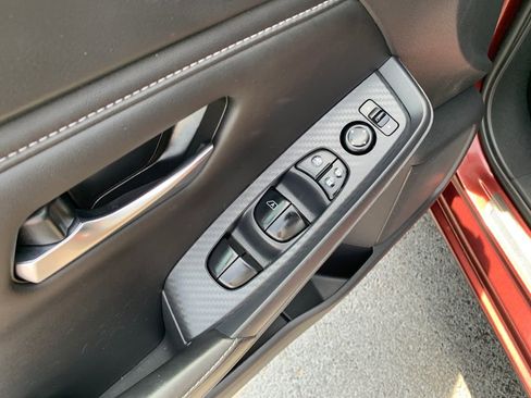 Used 2023 Nissan Sentra SV w/ All-Weather Package FWD image 11