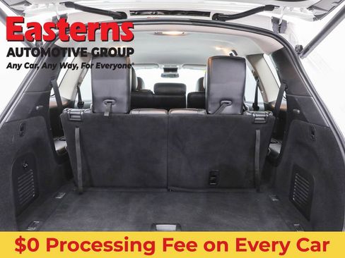 Used 2020 Nissan Pathfinder SL AWD/4WD image 9