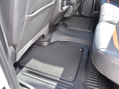 New 2026 GMC Sierra 2500 AT4 w/ AT4 Premium Plus Package image 28