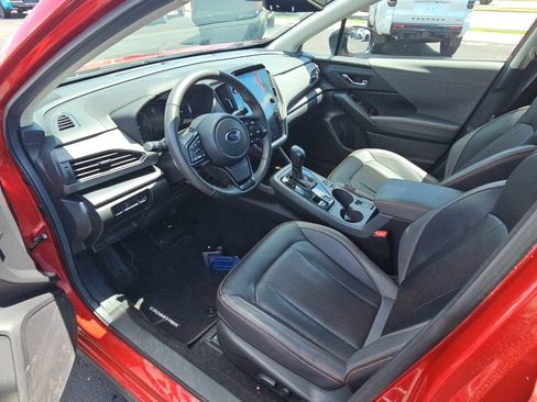 Used 2024 Subaru Crosstrek 2.5i Limited AWD/4WD image 24