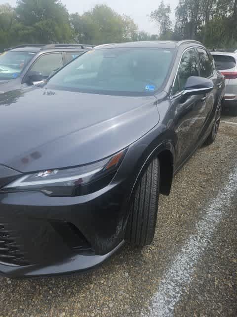 Used 2024 Lexus RX 350h w/ Convenience Package AWD/4WD image 2