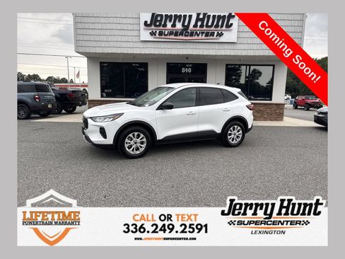 Used 2025 Ford Escape Active AWD/4WD image 1