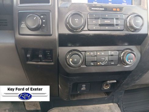 Used 2022 Ford F250 XL w/ STX Appearance Package image 30