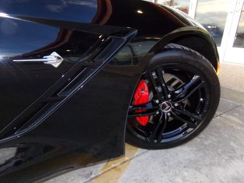 Used 2017 Chevrolet Corvette Stingray Convertible w/ 2LT Preferred Equipment Group image 29