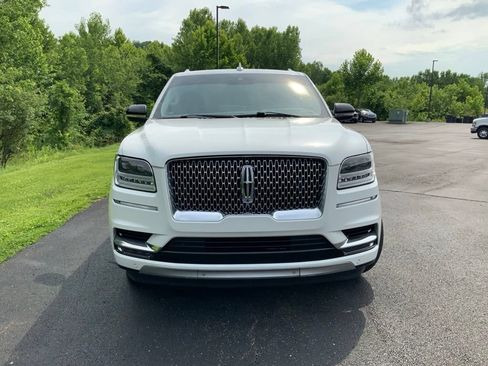 Used 2021 Lincoln Navigator L Reserve w/ Luxury Package AWD/4WD image 4