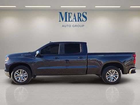 Used 2023 Chevrolet Silverado 1500 LT w/ Protection Package AWD/4WD image 2