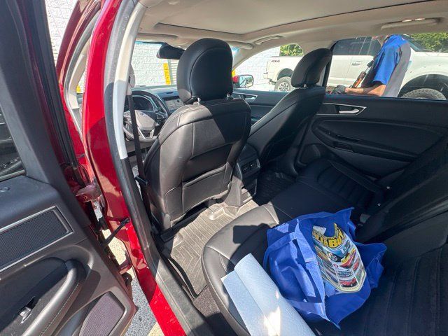 Used 2019 Ford Edge SEL w/ Equipment Group 201A FWD image 59