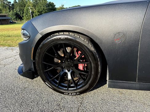 Used 2017 Dodge Charger R/T Scat Pack w/ Dynamics Package image 13