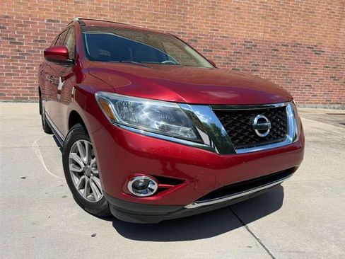 Used 2014 Nissan Pathfinder SL w/ SL Premium Package FWD image 1