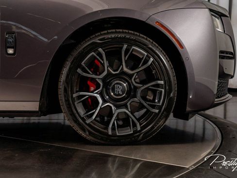 Used 2022 Rolls-Royce Ghost Black Badge image 23