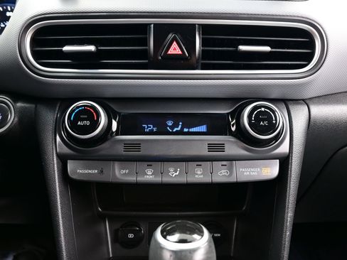 Certified 2021 Hyundai Kona Ultimate w/ Cargo Package image 21