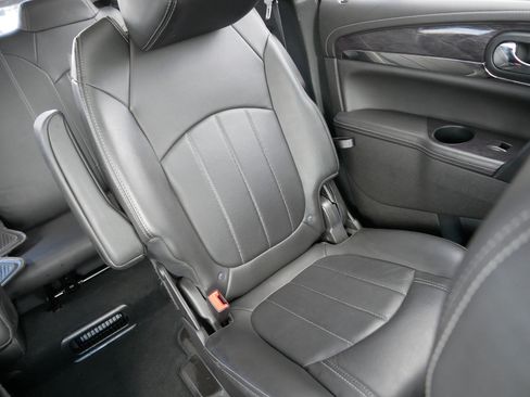 Used 2016 Buick Enclave Leather w/ Trailering Package AWD/4WD image 14
