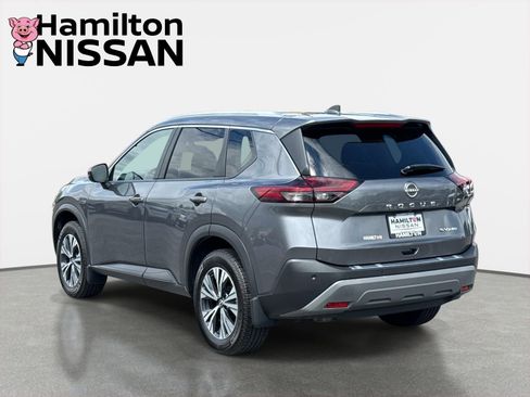 Used 2022 Nissan Rogue SV w/ SV Premium Package AWD/4WD image 4