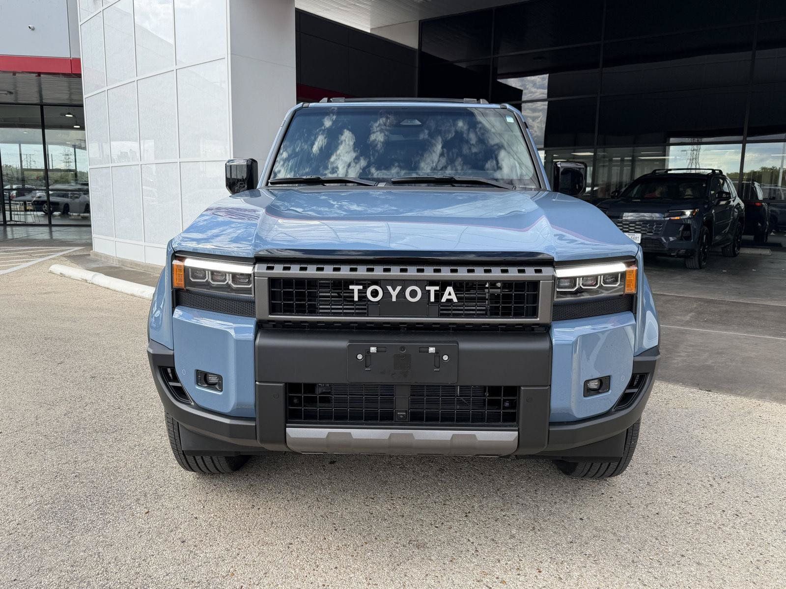 Used 2027 Toyota Land Cruiser w/ Premium Package AWD/4WD image 9