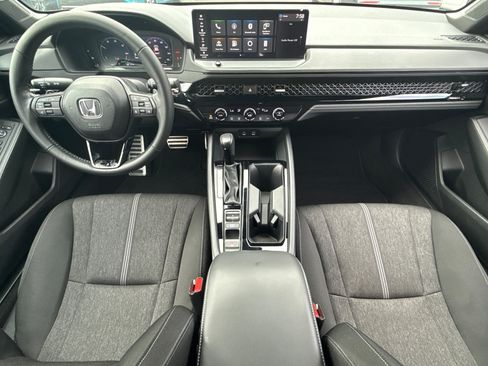 Used 2024 Honda Accord Sport image 18