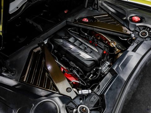 Used 2021 Chevrolet Corvette Stingray Premium Cpe w/ Z51 Performance Package RWD image 96